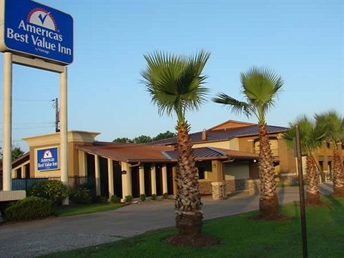Americas Best Value Inn Angleton Exterior photo